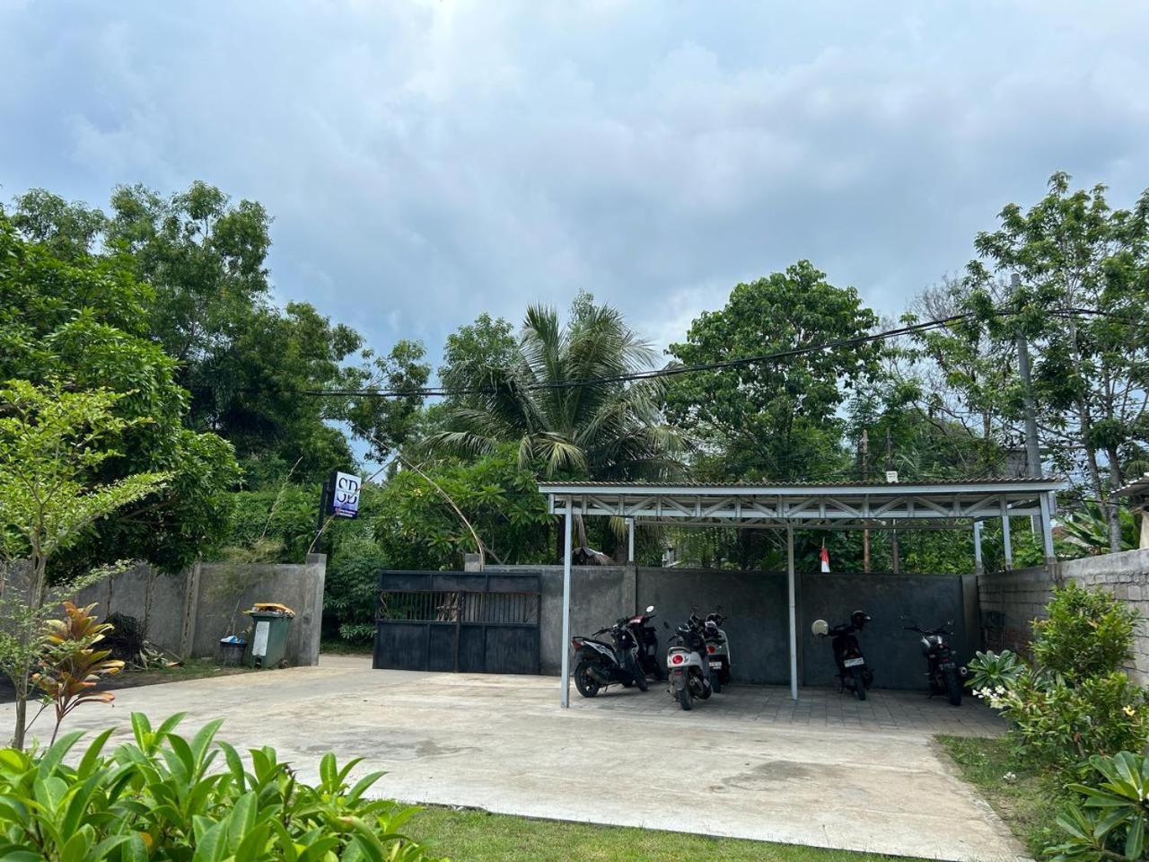 Sayang Bungalows Kuta  Exterior photo